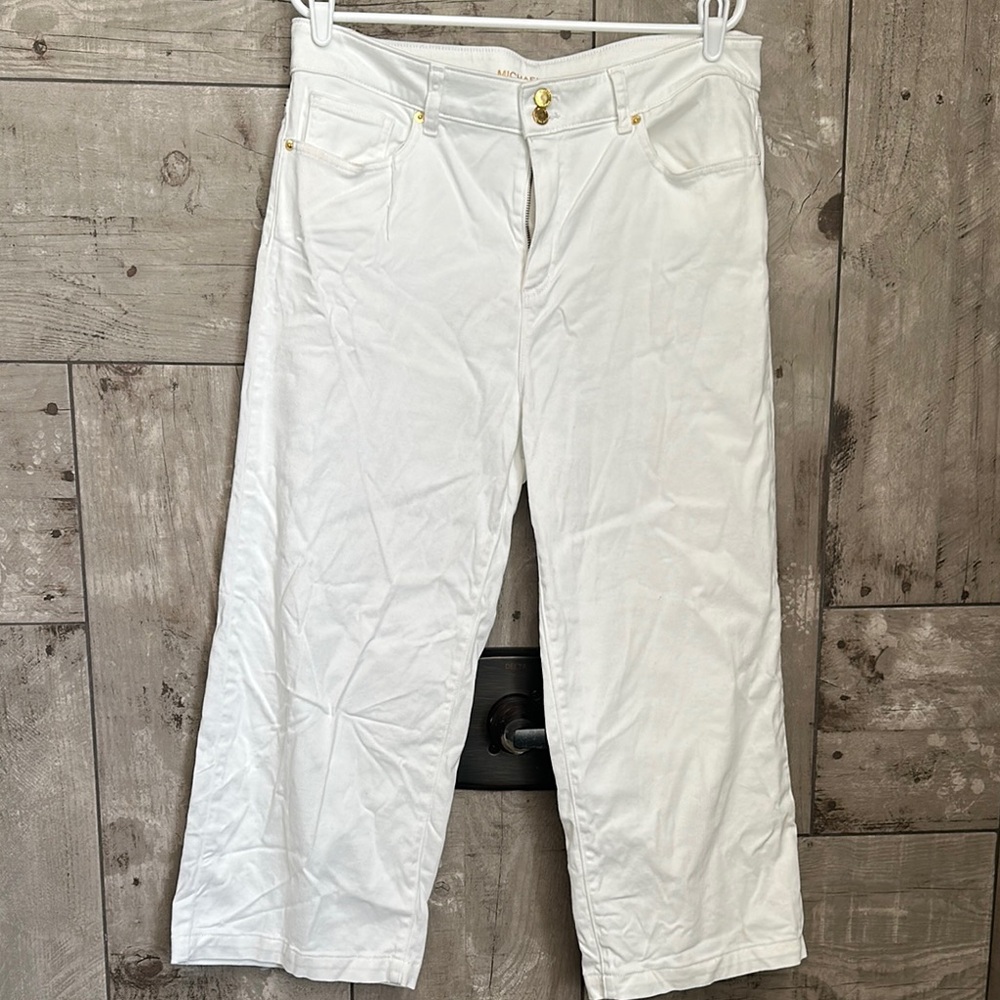White Cropped Pants